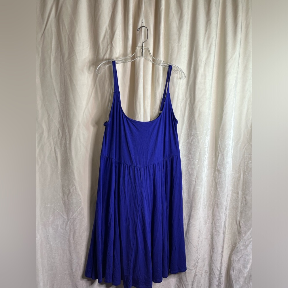 Cute blue dress 👗 with adjustable straps